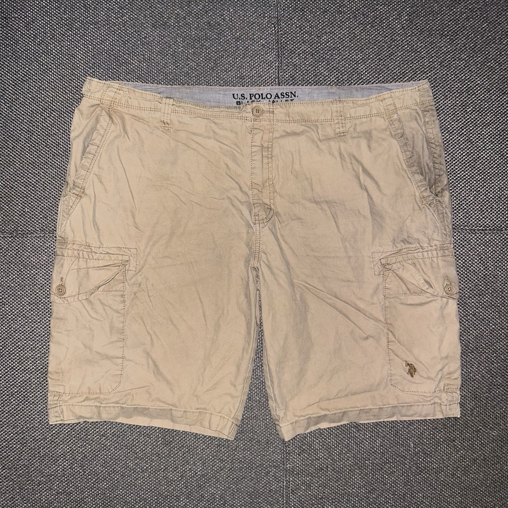 Vintage Y2K U.S. Polo Assn. Black Mallet Tan Cargo Utility Shorts Mens Size 42